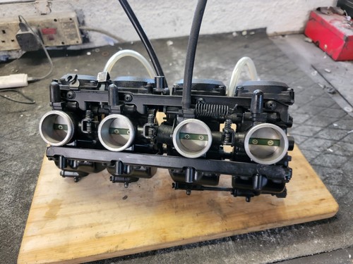 Kawasaki gpz900r gpz carbs - gpz900r,