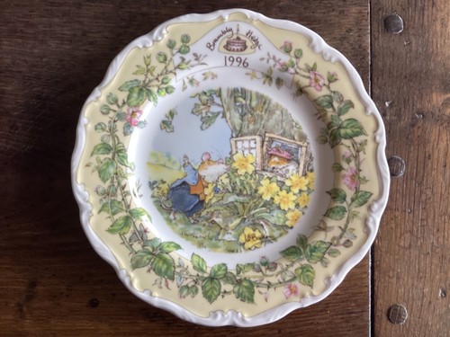 Brambly hedge royal doulton - hedge,