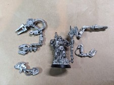 40k Warhammer Techmarine Metal
