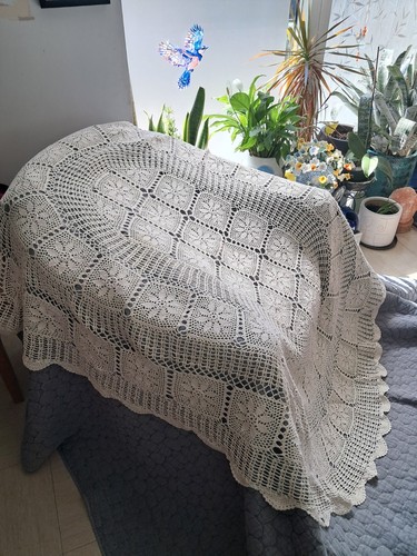 Vinted crochet tablecloth - crochet,