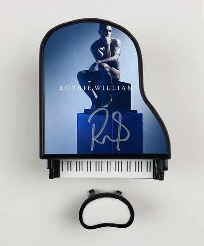 Robbie williams autographed - williams,