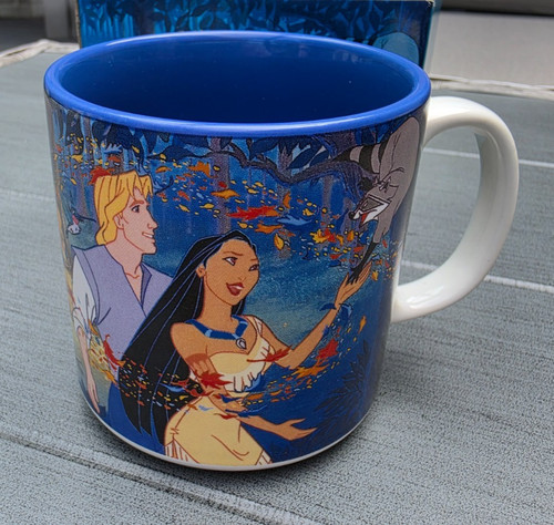 Walt disney classic - walt, pocahontas