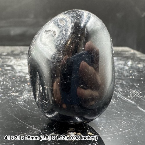 Black onyx pebble china - onyx,