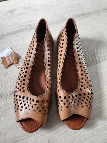 Heavenly soles lasercut peep - lasercut,
