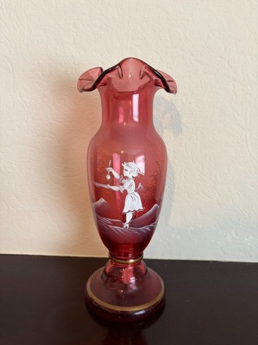 Victorian style glass vase - glass,