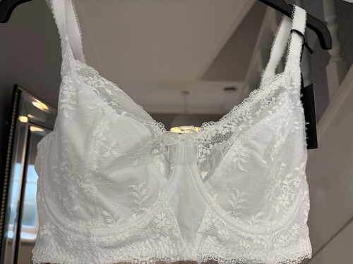 Pour moi flora - pour, floral