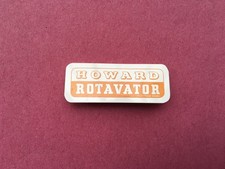C1960s VINTAGE HOWARD ROTAVATOR PROMOTIONAL PIN BADGE