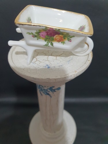 Royal albert old - royal,