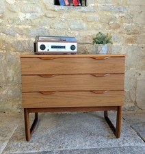 Mid Century Compact Chest of