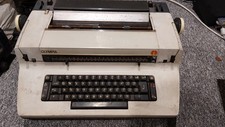 Vintage Olympia Eletric 77