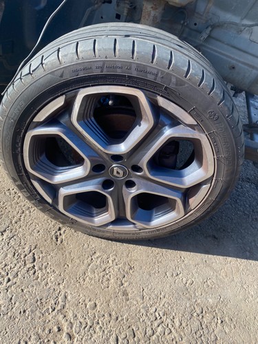 Renault alloy wheels - renault,