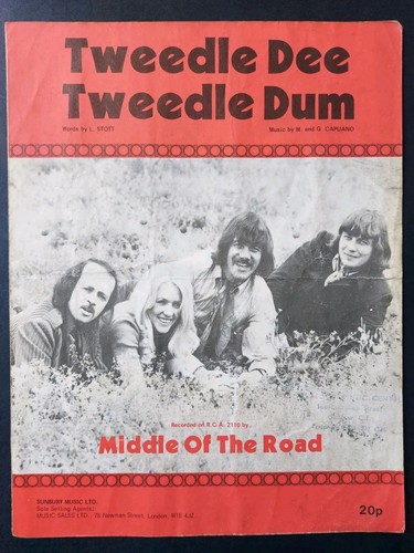 Tweedle dee dum - tweedle, middle