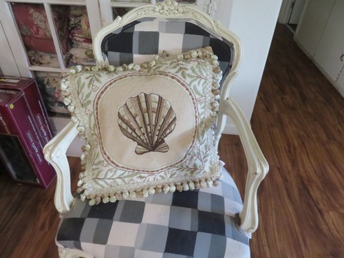 Gorgeous petit point - gorgeous,