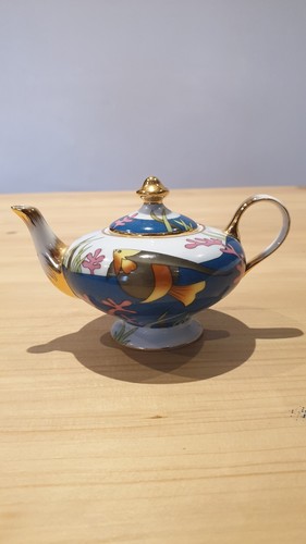 Regal porcelain miniature - regal,