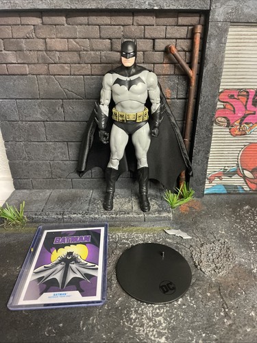 Mcfarlane multiverse batman - dc,