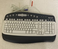 Microsoft MultiMedia Keyboard