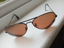 Ray Ban RB3025 Aviator. Frames