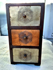 SMALL TABLETOP WOOD & METAL