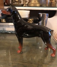 BESWICK ENGLAND, FIGURE OF A BLACK & TAN DOBERMAN DOG No.47