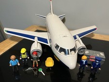 Playmobil 5261 Cargo-Passenger Commercial Jet Turbine Engine with Wings,