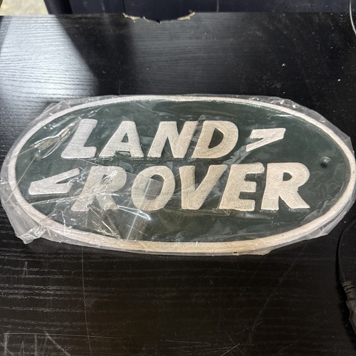 Cast iron land rover wall - land,