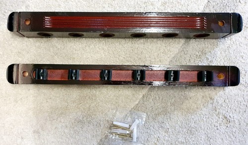 Wooden snooker pool cue - wooden, rack