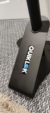 2 Quiklok speaker stands
