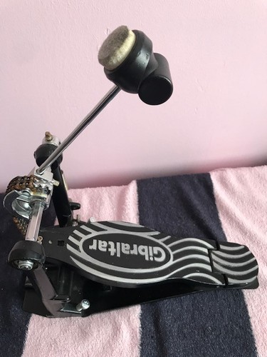 Platform single bass drum kick - bass,
