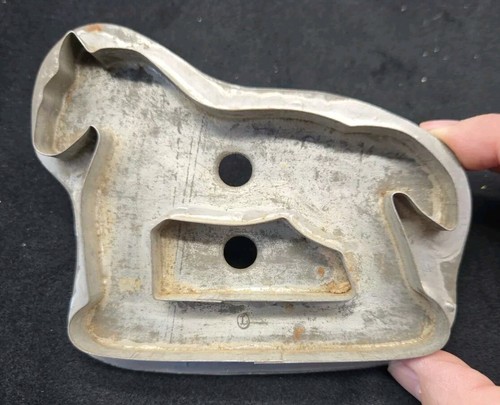 Signed antique handmade metal - signed,