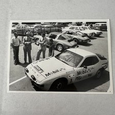 Porsche 924 Racing Car Photo
