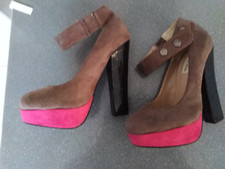 Platform Heel Ankle Strap Shoe Faux Suede Brown Fuschia UK 3.5 Very High New