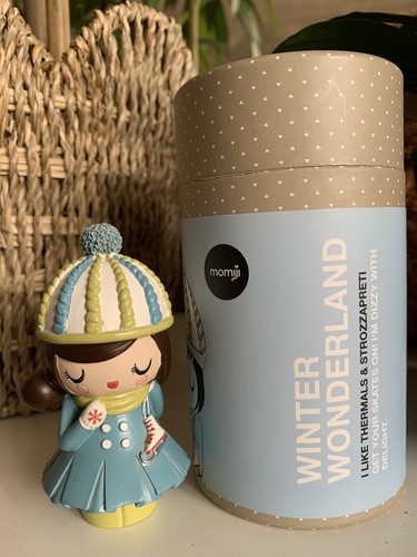 Momiji doll winter - doll, wonderland
