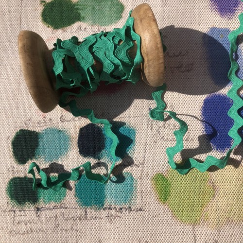 Emerald green 9mm ric rac - emerald,