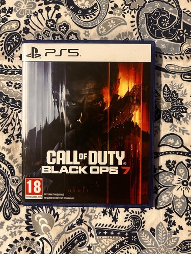 Call duty black ops - black,