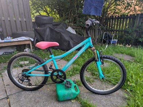Halfords apollo zest - halfords,