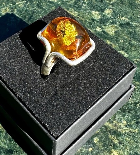 Silver tone square - silver, bezel