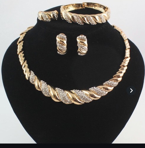 Arrica costume gold plated - costume,