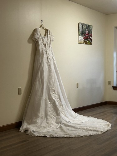 Alfred angelo wedding - angelo, gown