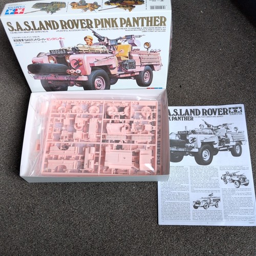 Tamiya 35076 land rover pink - tamiya,