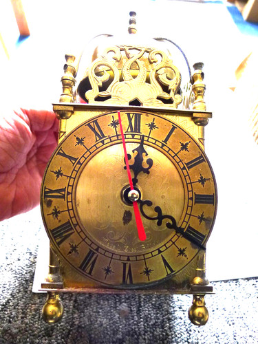 Large smiths brass - smiths,