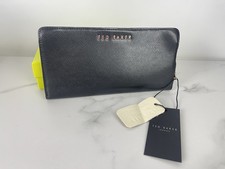 BNWT Ted Baker Statement