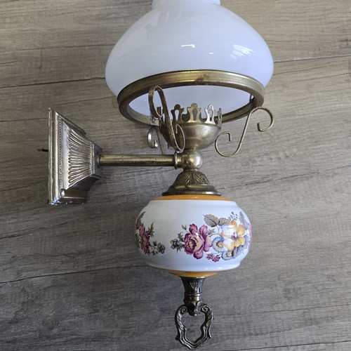 Beautiful vintage brass based - vintage,