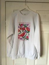 BON MARCHE ladies white Flower