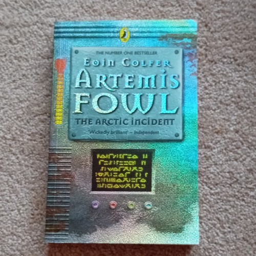 Eoin colfer artemis - artemis, fowl: