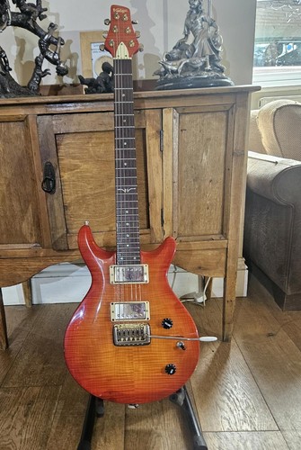 Vintage 2001 electric guitar - 2001,