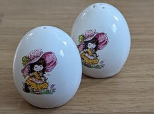 Vintage Victoria Plum Stylised