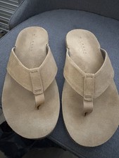 Men’s Size EUR 45 REEF Suede