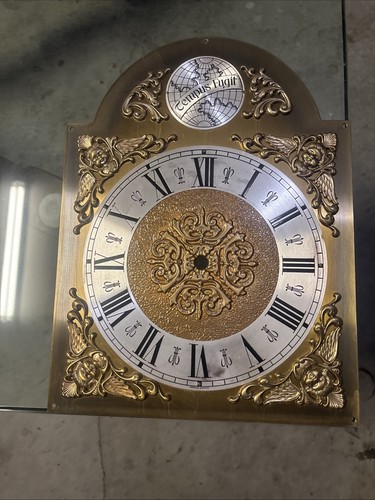 Antique vintage tempus fugit - tempus,