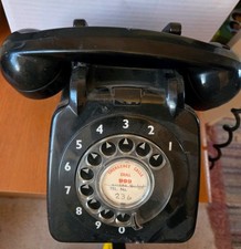Vintage Rotary Dial Telephone
