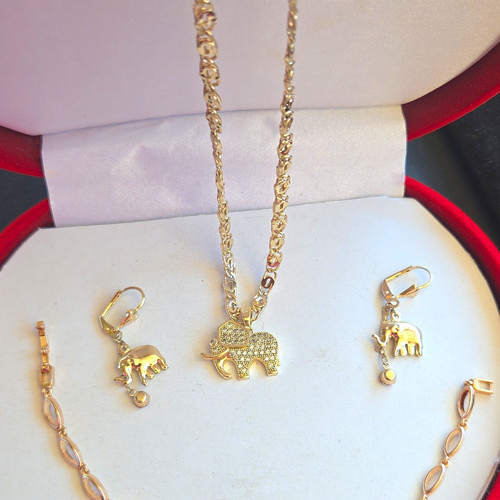 Gold tone elephant clear - elephant,